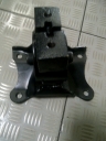 ENGINE MOUNTING NISSAN SERENA TAHUN 2004 - 2012 BAGIAN KIRI
