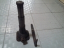 DONGKRAK ISUZU PANTHER KAPSUL. ORIGINAL
