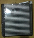 EVAPORATOR / COOLING COIL AC SUZUKI SX 4 / X-OVER, R 134 A.