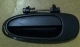 HANDLE PINTU BELAKANG BAGIAN LUAR SEBELAH KIRI TOYOTA GREATCOROLLA TAHUN 1992-1995