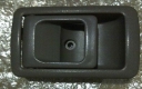 HANDLE PINTU DEPAN BAGIAN DALAM SEBELAH KIRI TOYOTA KIJANG KAPSUL TAHUN 2003, ORIGINAL TOYOTA